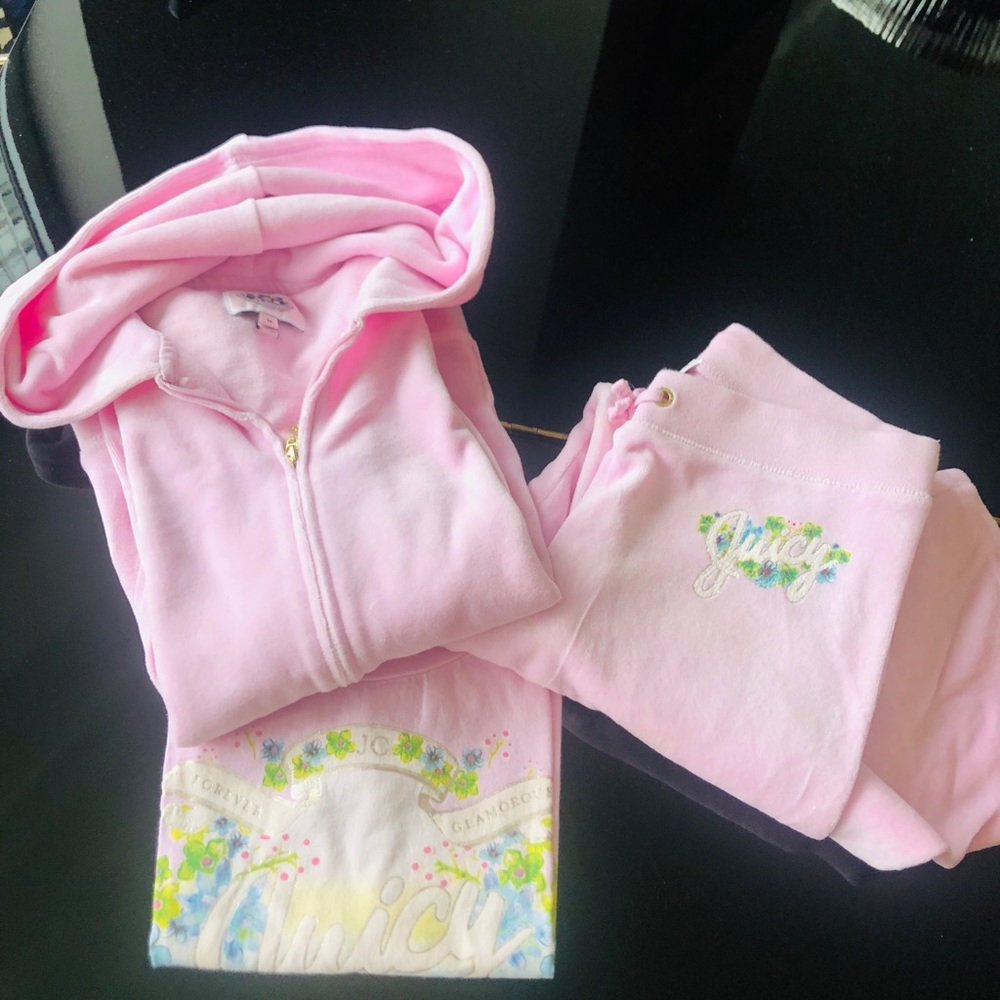 Juicy Couture velour 2pc  set, with bonus T
